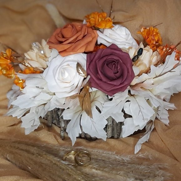 Lings Moments Centerpieces - Picture 6 of 15